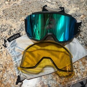 SMITH Squad ChromaPop Ski Snowboard Goggles with Blue and Yellow Lenses